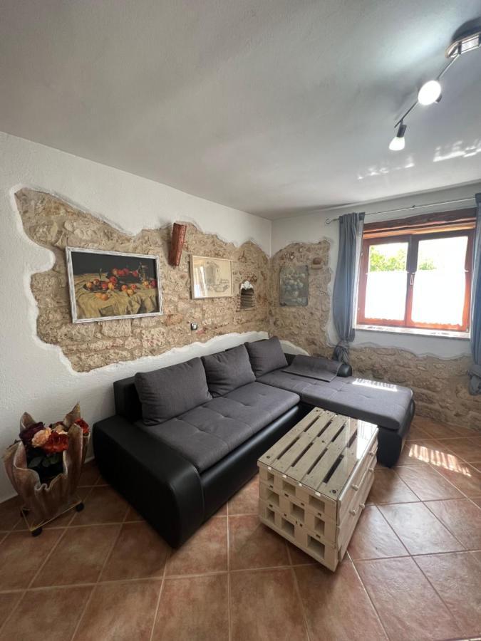 Apartmán Kuca Za Odmor Matea Poreč Exteriér fotografie